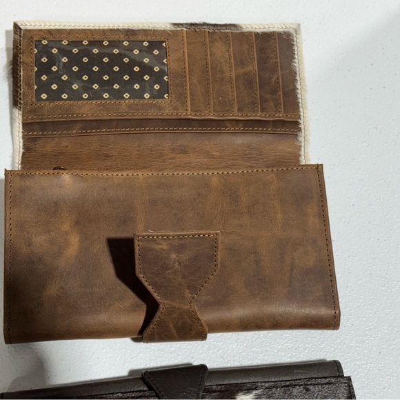 Lot Of 4 Women Western Style Cowhide Leather Clutch Hair On Leather Wallet -New - Picture 3 of 15